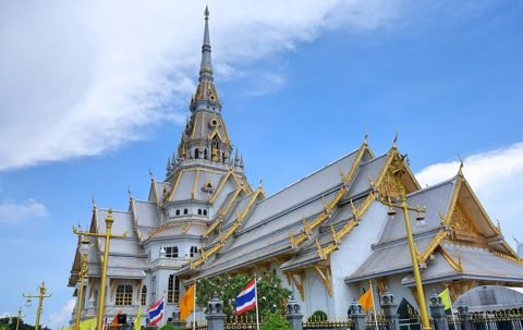 Wat Sothon Wararam Worawihan in Chachoengsao